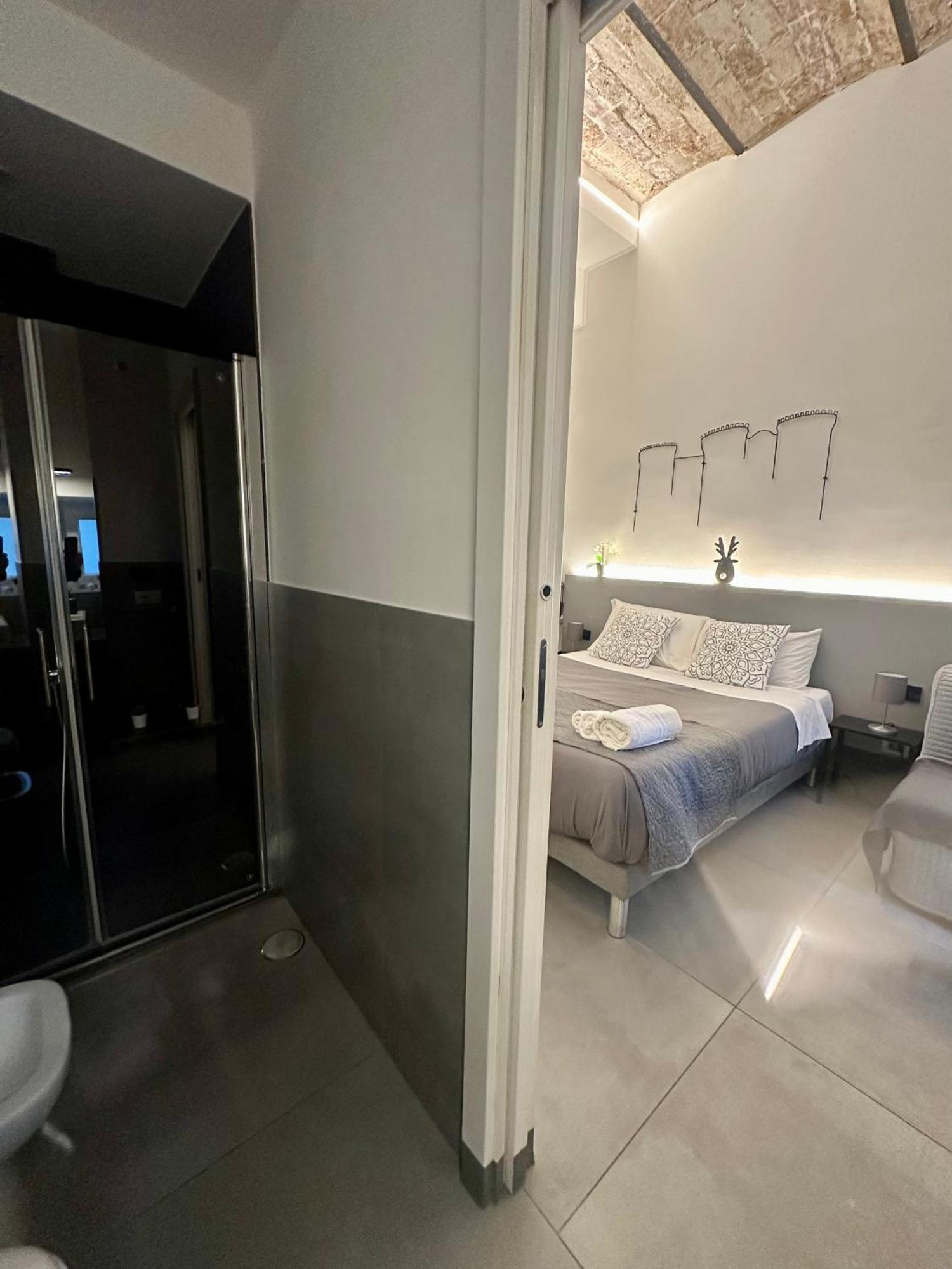 Vesucharme Suite Luxury Room Nápoles Exterior foto